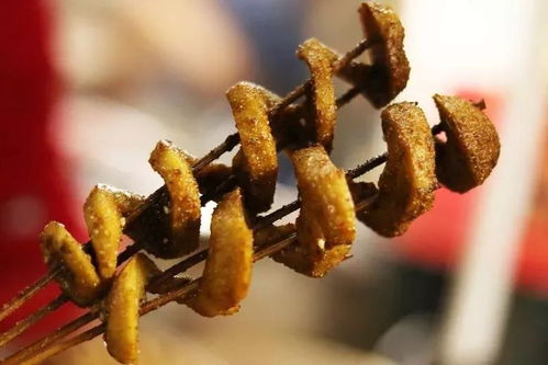 燈光與煙火的奇妙結(jié)合,這個(gè)春節(jié)我們用溫暖陪您過年